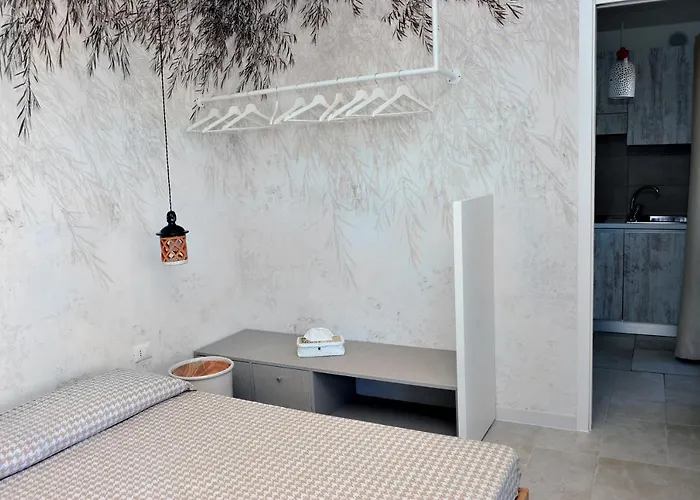 Tenuta L'alba Di Monte Matino - Mobil * Οτράντο