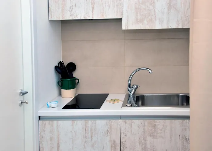 Tenuta L'alba Di Monte Matino - Mobil * Οτράντο