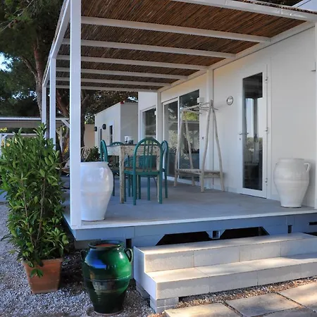 Tenuta L'alba Di Monte Matino - Mobil * Οτράντο
